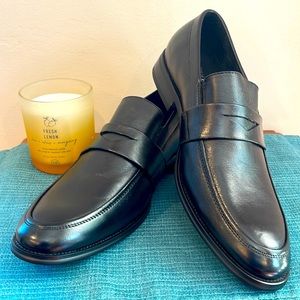 Claiborne Loafers. NWOT